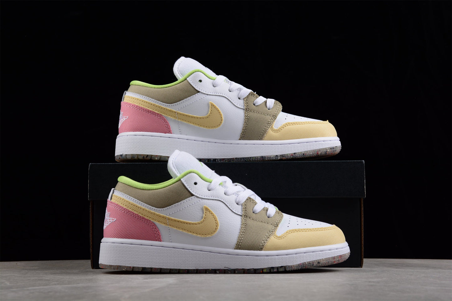 NIKE Air Jordan 1 Low SE GS 'Pastel Grind'