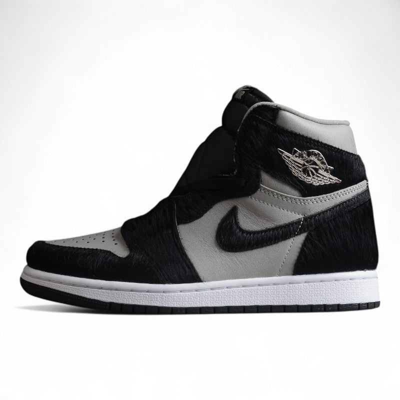 Nike Air Jordan 1 Retro High OG “Black/Medium Gray”