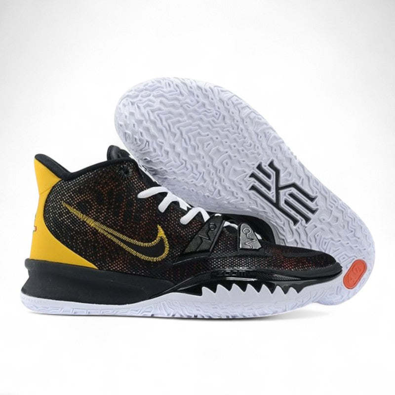 Nike Kyrie 7 x Roswell Rayguns