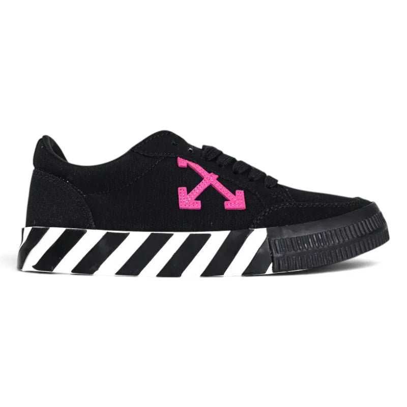 Off-White Vulc Low Black Fuchsia Sneakers