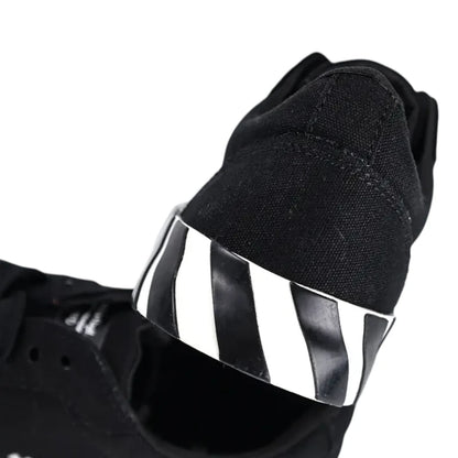 Off-White Vulc Low Black Fuchsia Sneakers