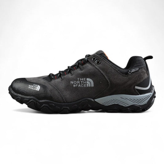 The North Face Cedar Mesa Low – Grey