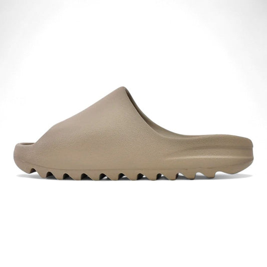Yeezy Slide ‘Pure’ [First Release]