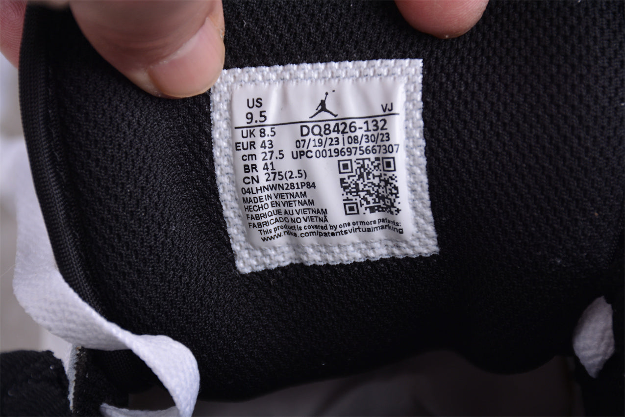 Nike Air Jordan 1 Mid "Reverse Panda" White Black