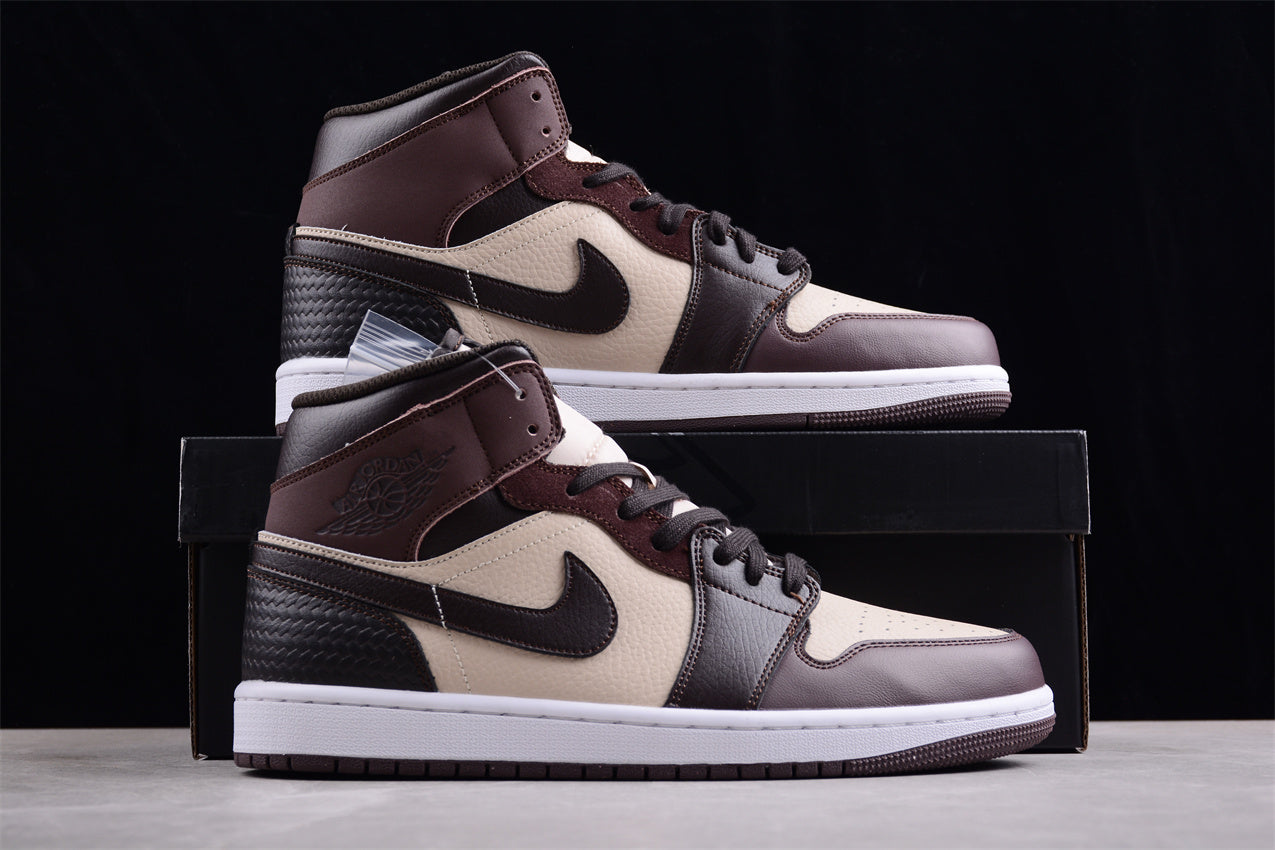 Nike Air Jordan 1 Mid SE "Paris YMCA"