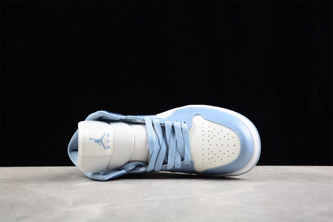 Nike Air Jordan 1 Mid "Diffused Blue"