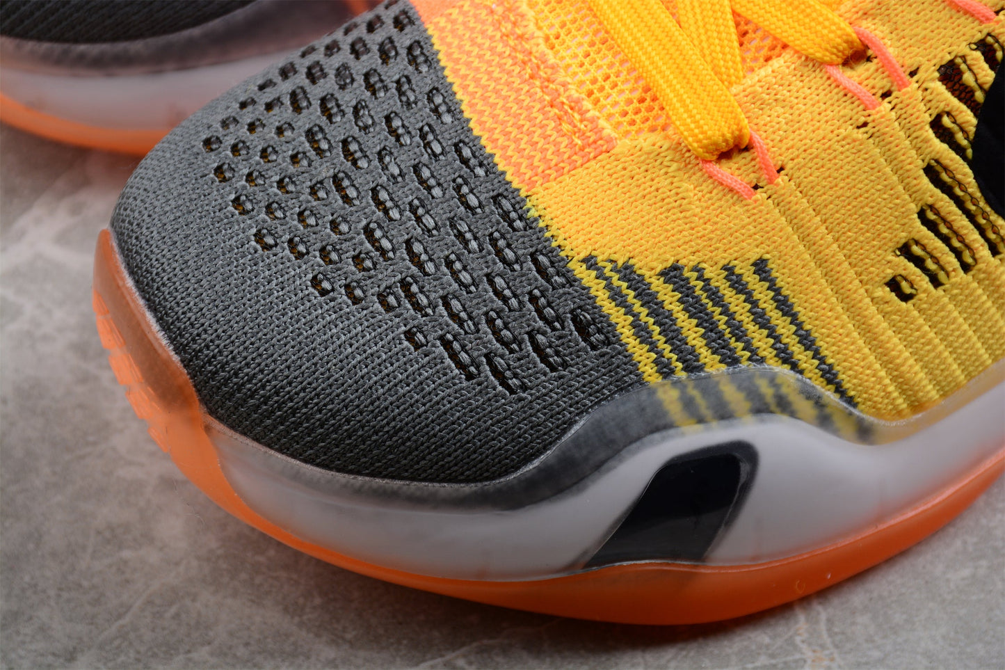 Nike Kobe 10 "Chester"