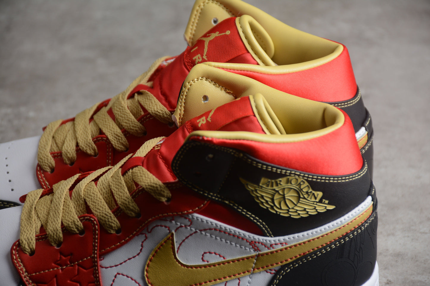 Air Jordan 1 Mid "XQ"