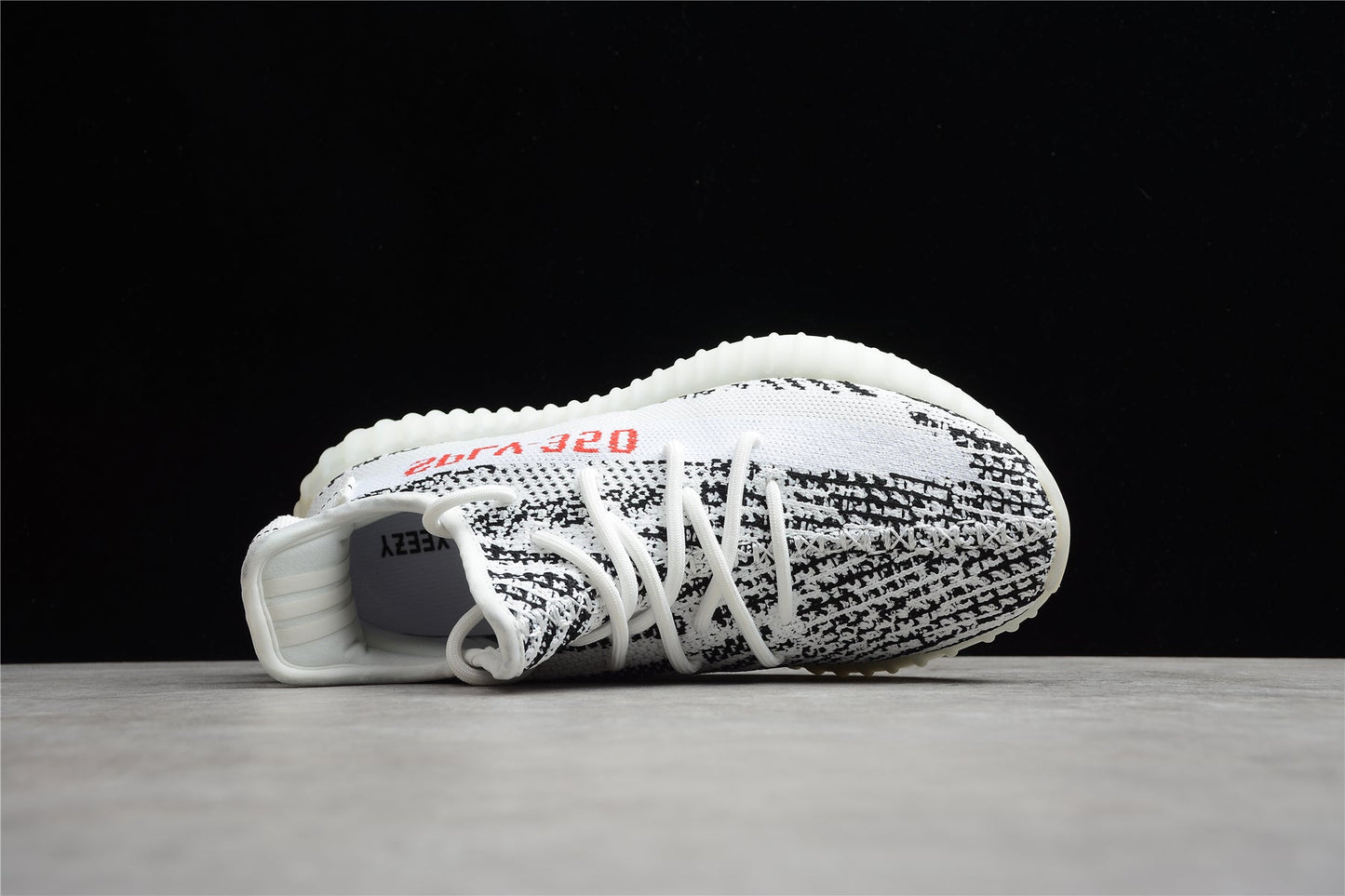Adidas Yeezy Boost 350 V2 Zebra Sneakers