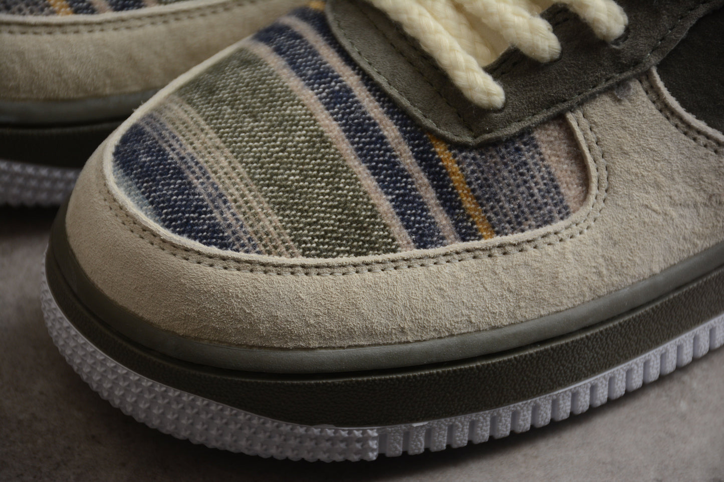 Air Force 1 '07 Low "Cargidan (Dot Perfect) DK Grey"