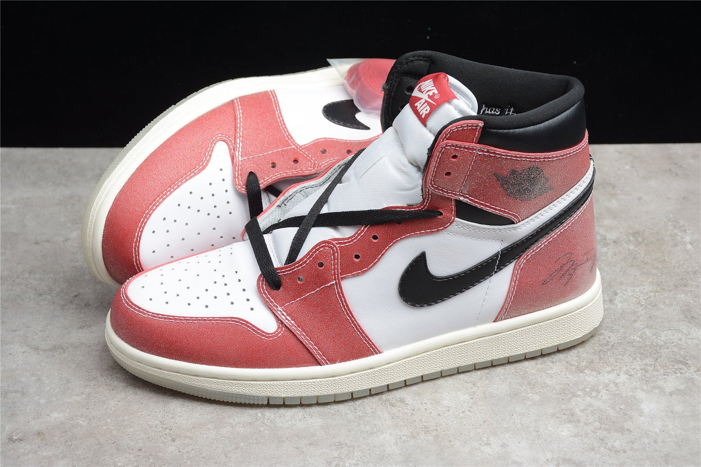 Jordan 1 Retro High OG SP x Trophy Room “Chicago”