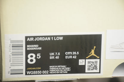 Supreme x Air Jordan 1 Low AJ1 Sneakers
