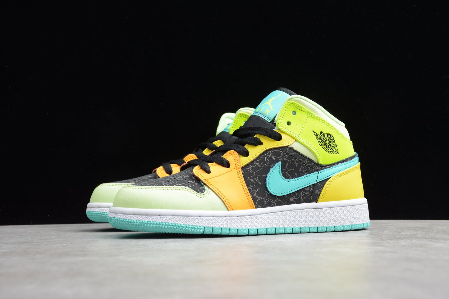 Nike Air Jordan 1 Mid SE GS "Clover Aurora Green"