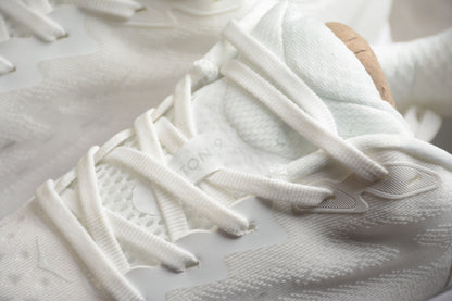 Hoka One One Clifton 9 Triple White