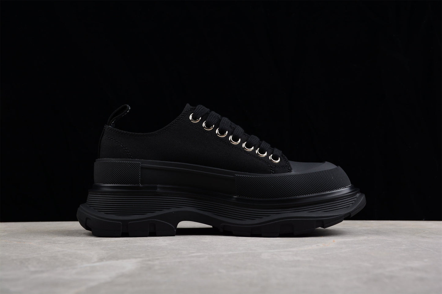 Alexander McQueen Tread Slick Low Lace-Up in Canvas Graffiti Black