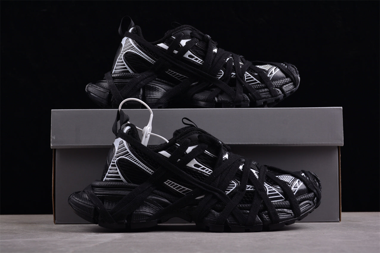 Balenciaga 3XL Extreme Lace Black & White