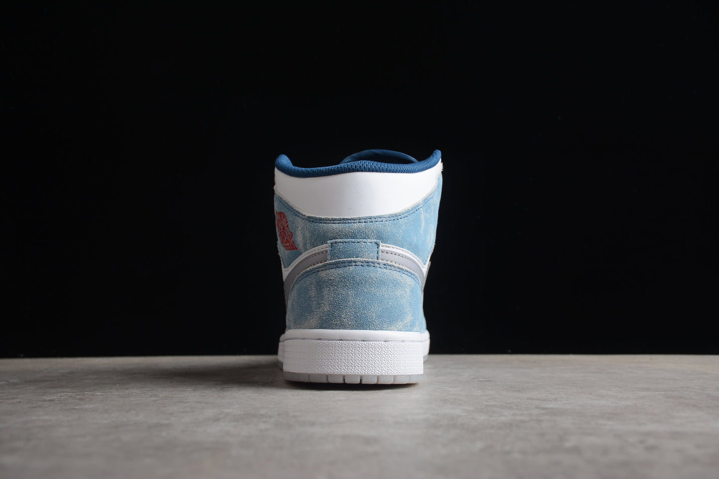 Air Jordan 1 Mid "French Blue"