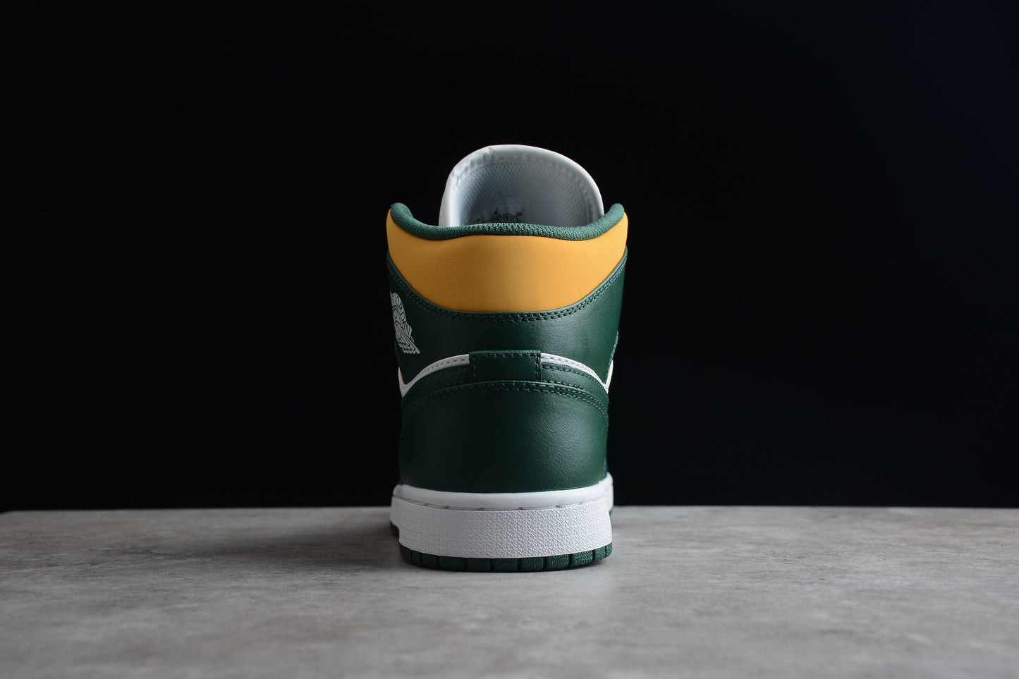 Nike Air Jordan 1 Mid "Sonics"