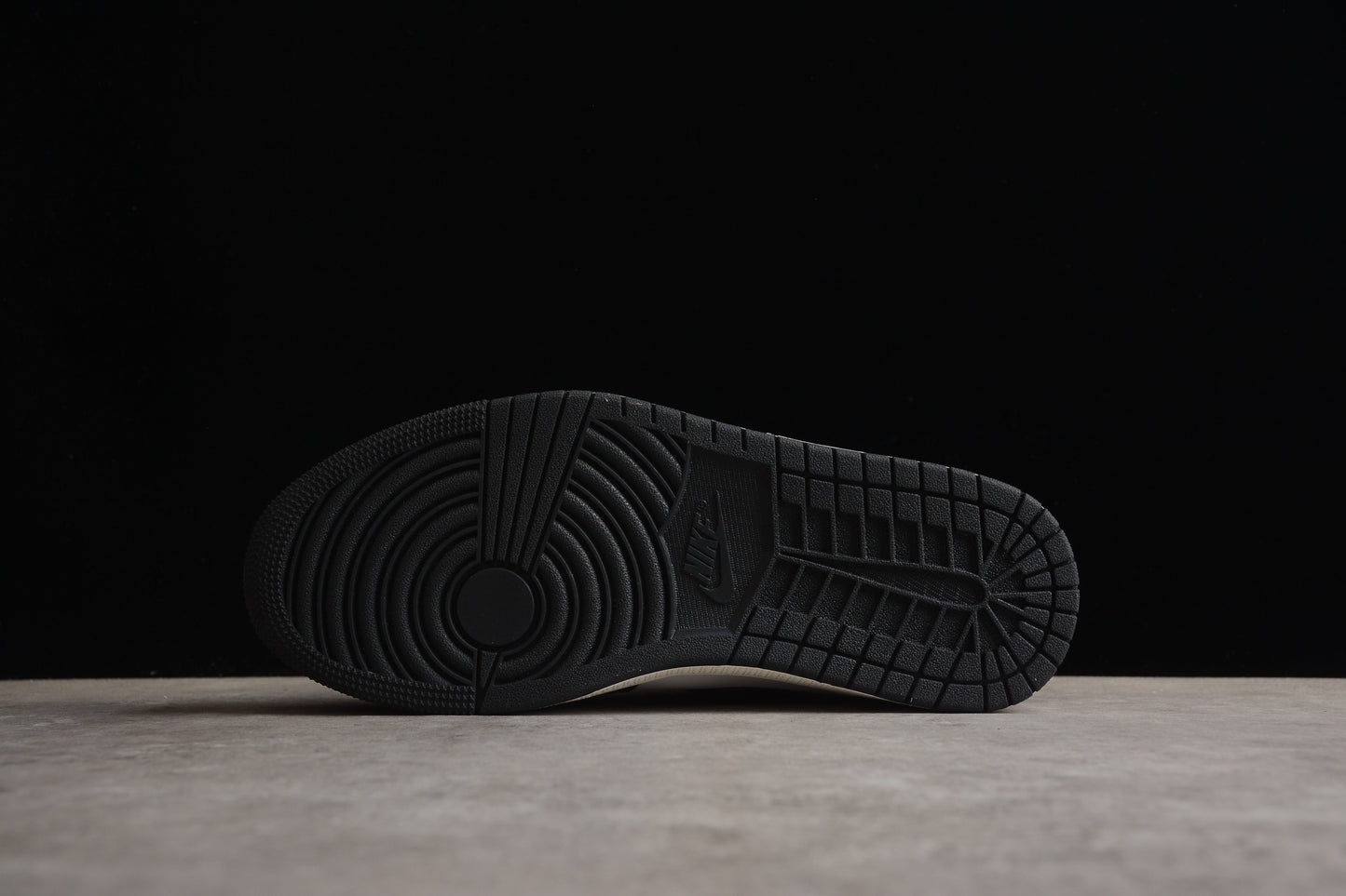 Jordan 1 Mid Wear-Away Chicago