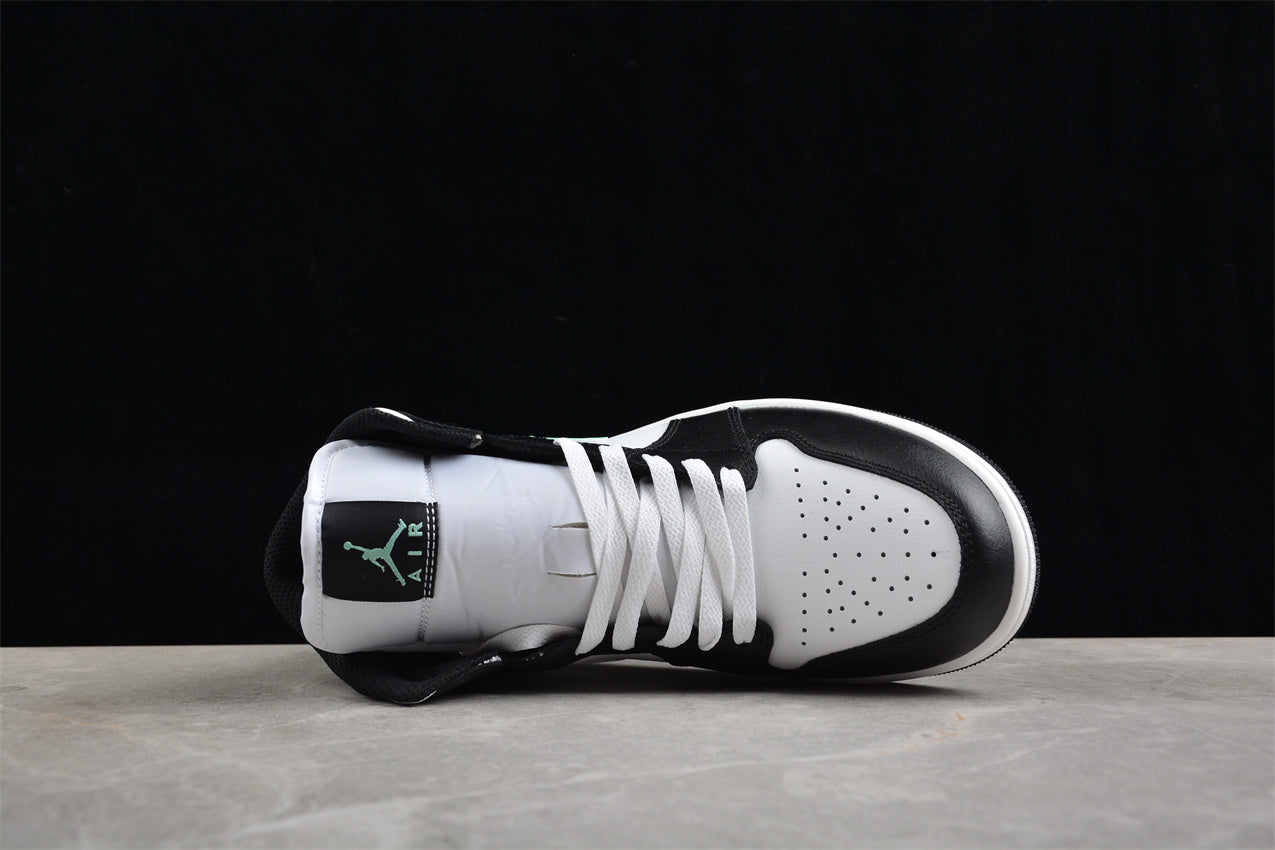 Nike Air Jordan 1 Mid "Green Glow White Black"