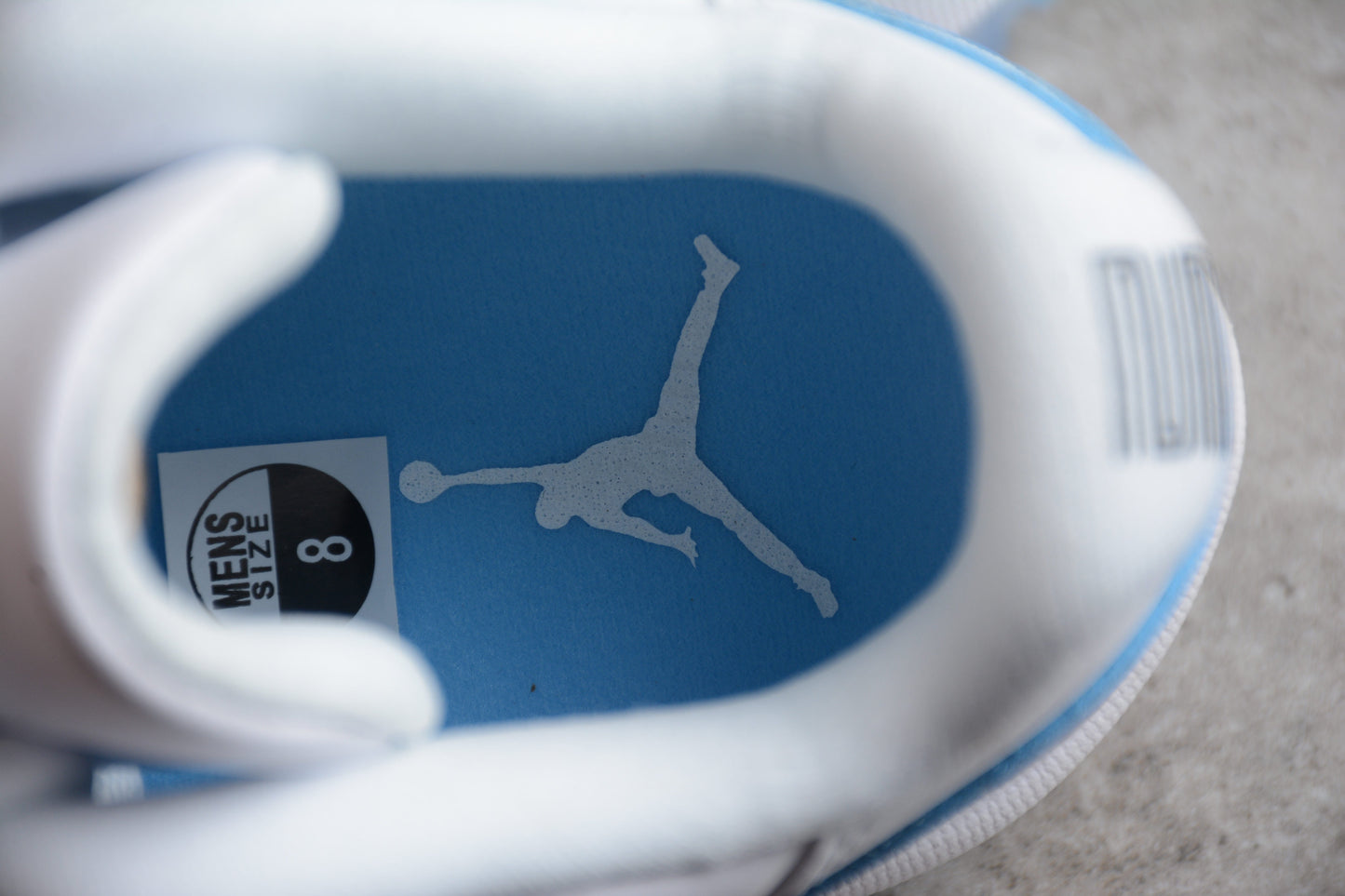 Air Jordan Retro 11 Low “Legend Blue”