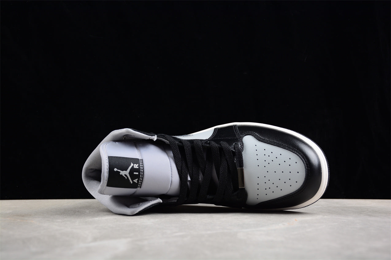 Air Jordan 1 Mid SE "Black Chrome"