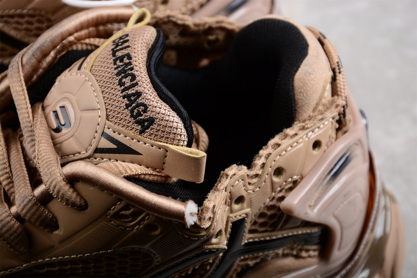 Balenciaga Runner Coffee Brown