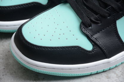 Air Jordan 1 Low SE Tropical Twist GS Sneakers