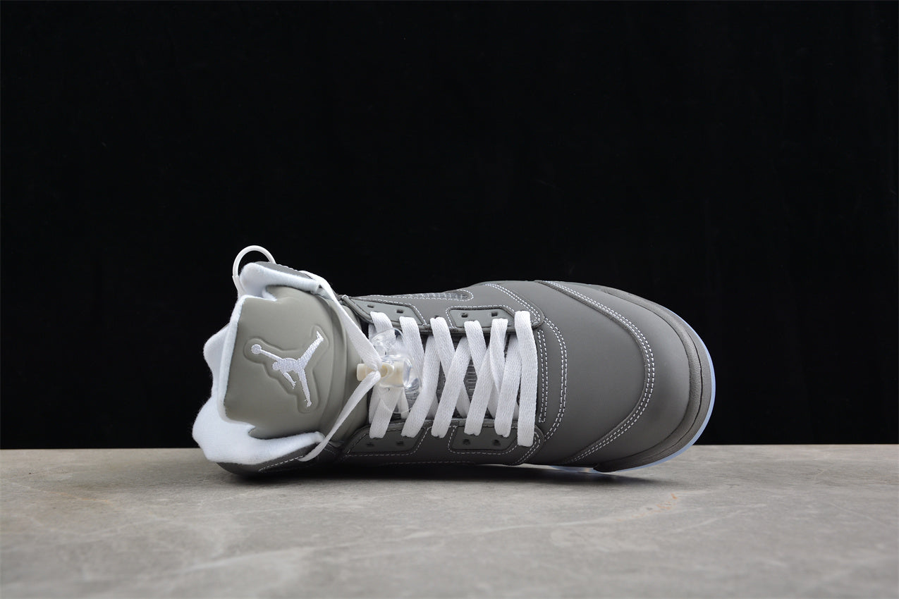 Air Jordan 5 Retro "Wolf Grey"