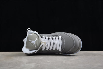 Nike Air Jordan 5 Retro Wolf Grey Sneakers