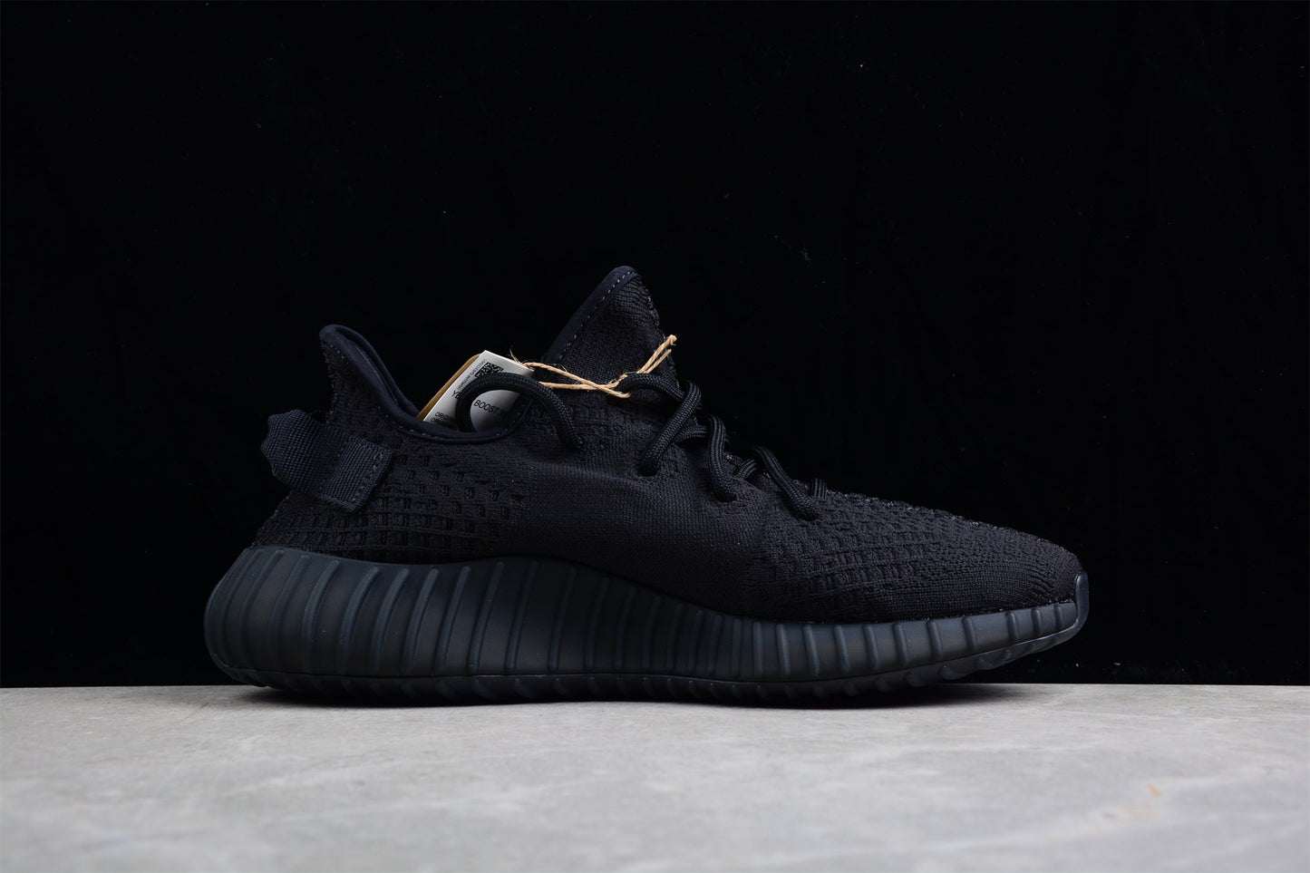 Adidas Yeezy Boost 350 V2 Onyx Sneakers