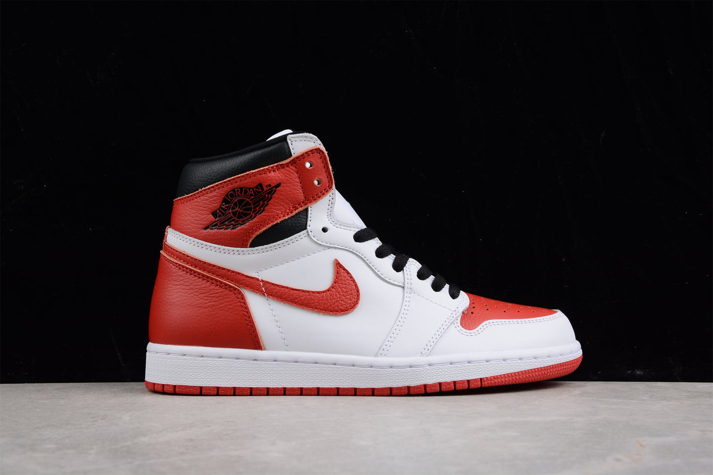 Nike Air Jordan 1 High OG “Heritage”