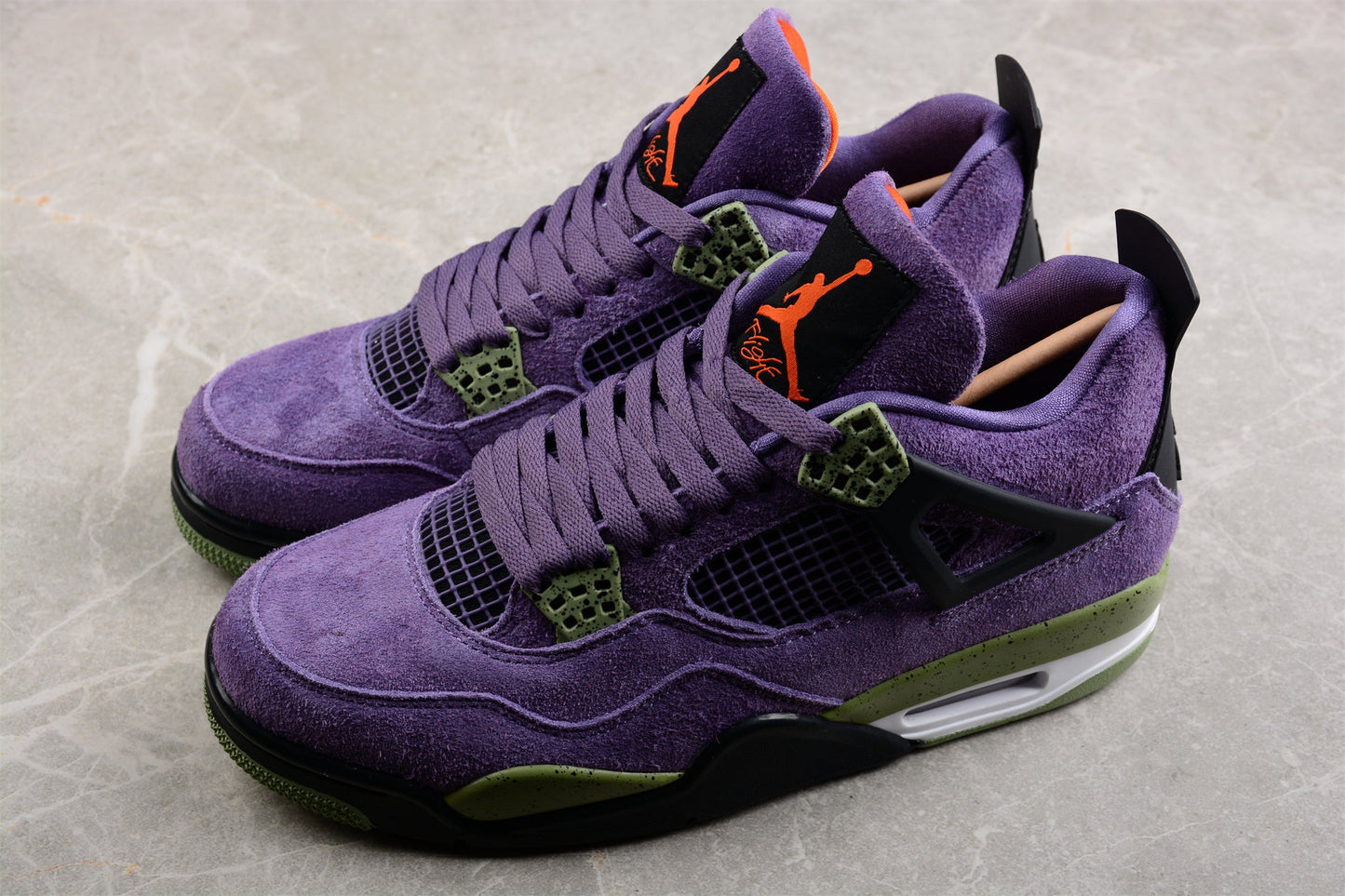 Air Jordan 4 Retro "Canyon Purple"