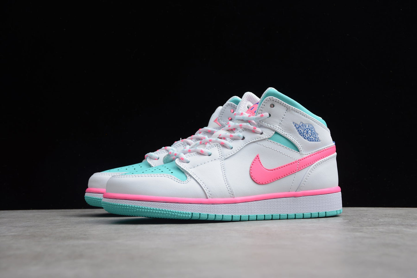 Air Jordan 1 Mid GS "Digital Pink"