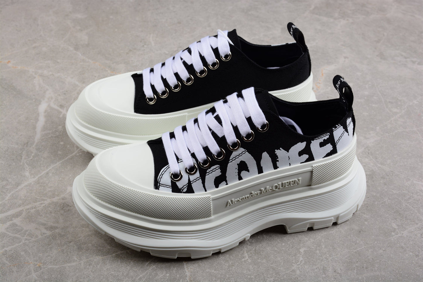 Alexander McQueen Tread Slick Low Lace-Up – Canvas Graffiti Black/White