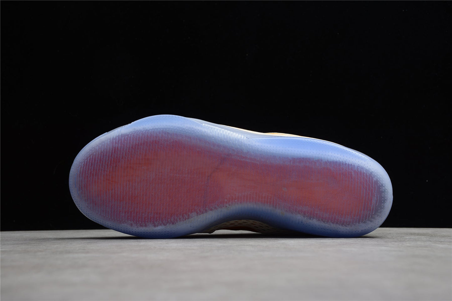 Nike Kobe 11 Low "Peach Jam PE"