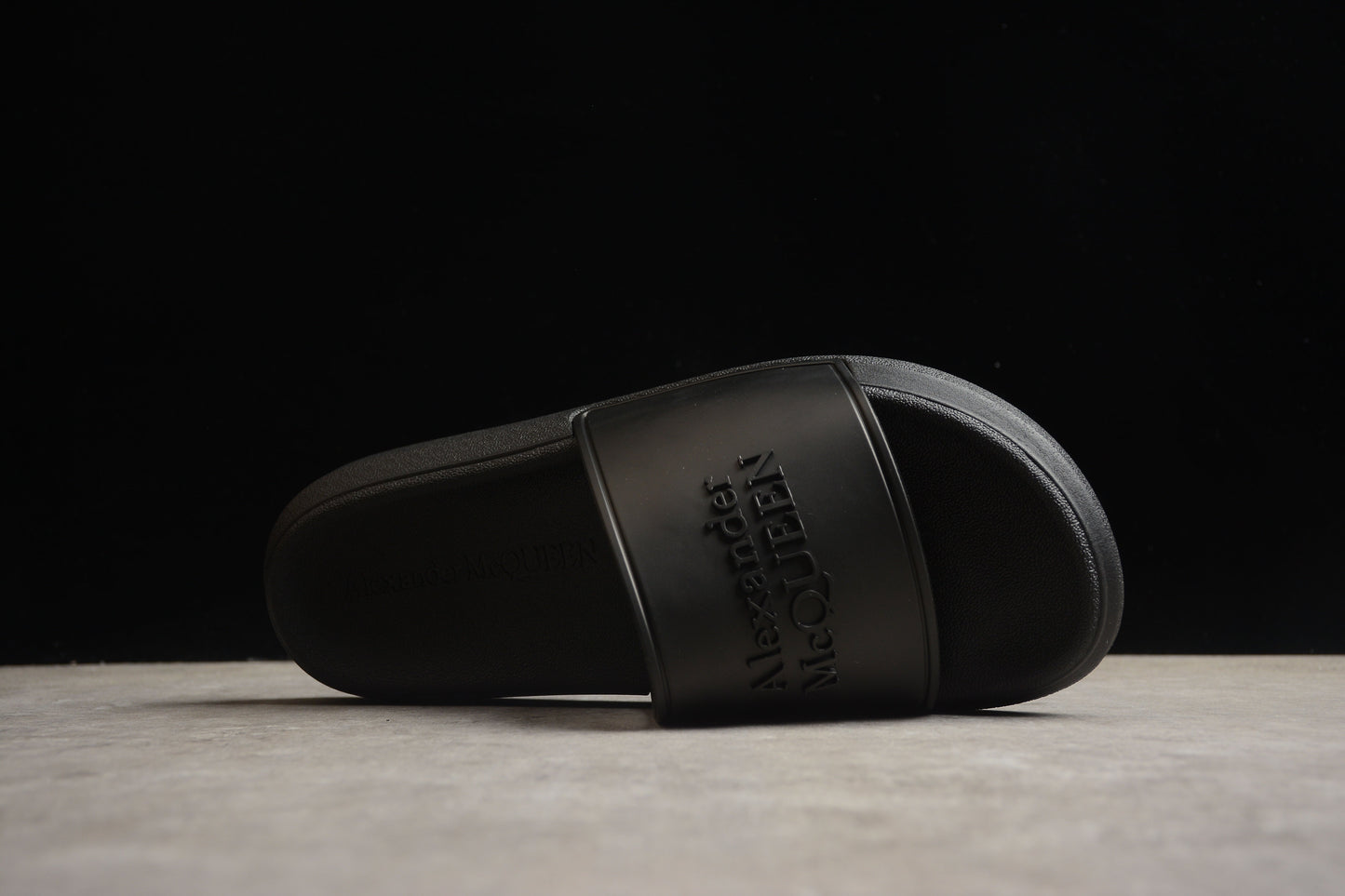 Alexander McQueen Pool Slide Black