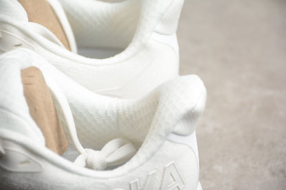 Hoka One One Clifton 9 Triple White