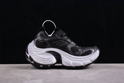 Balenciaga 10XL Black & White