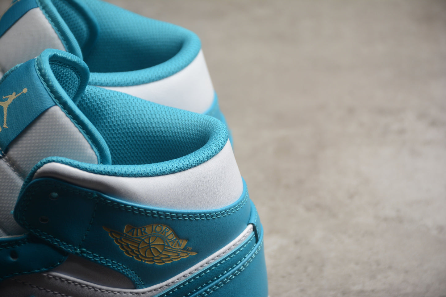Nike Air Jordan 1 Mid "Aquatone Celestial Gold White"