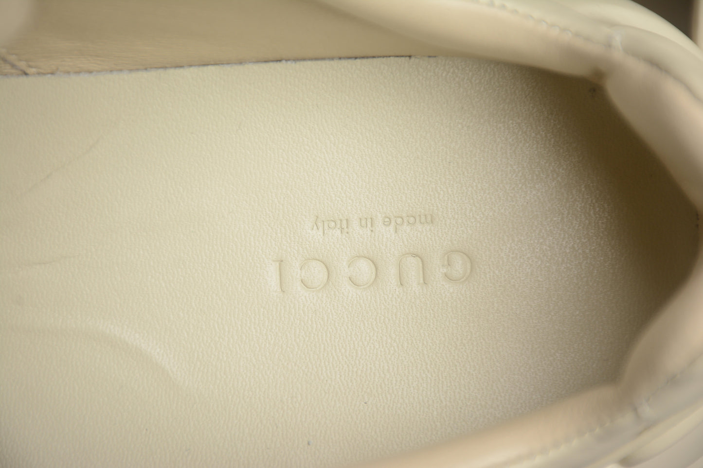 Gucci Rhyton Vintage Beige Leather Sneakers