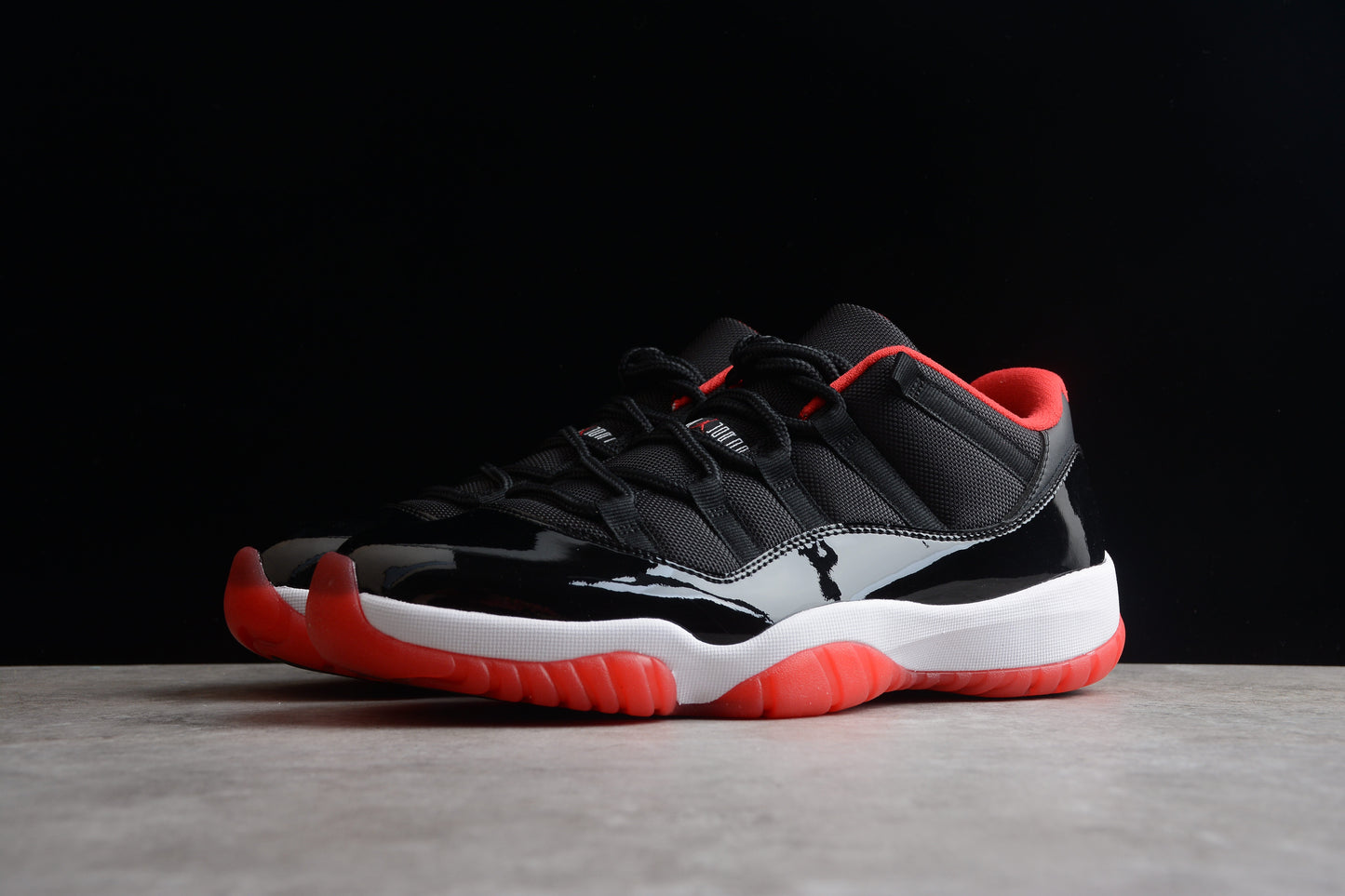 Air Jordan 11 Low “Bred”