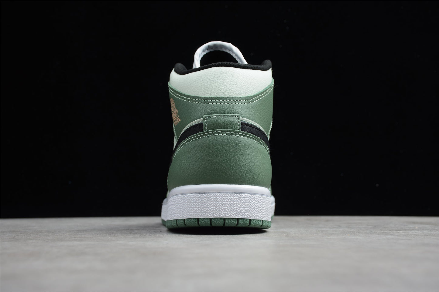 Air Jordan 1 Mid SE "Dutch Green"