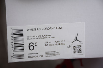 Air Jordan 1 Low Chicago Bulls Sneakers