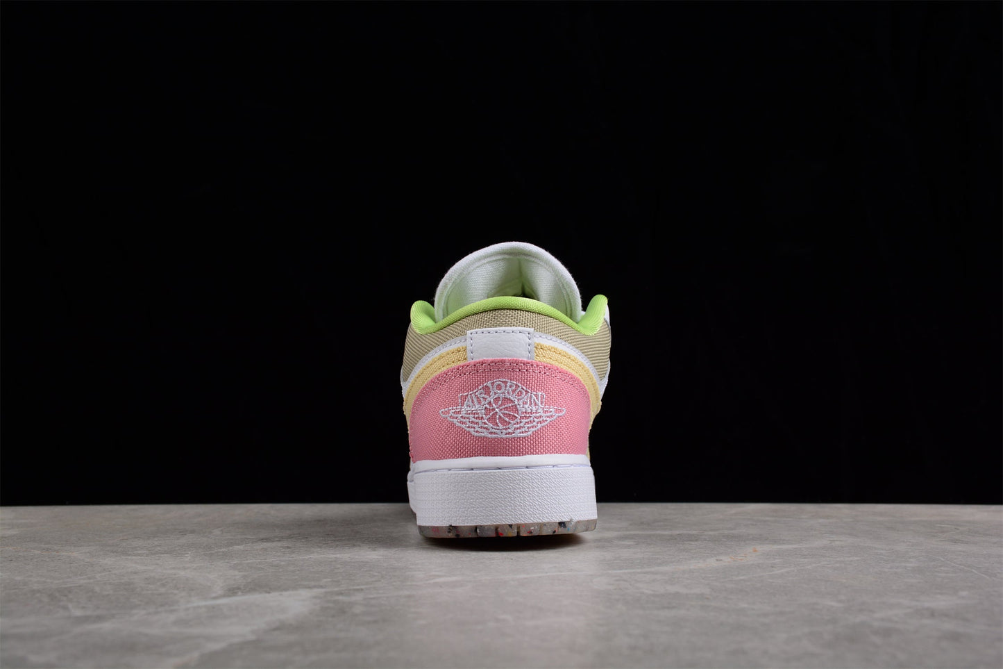 NIKE Air Jordan 1 Low SE GS 'Pastel Grind'
