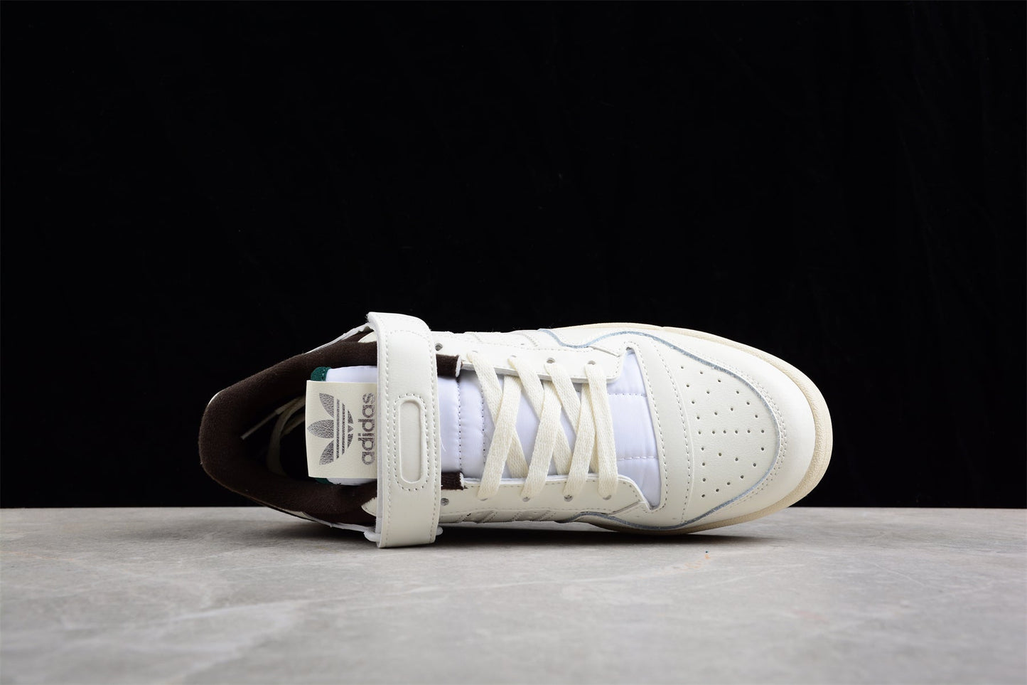 adidas Forum 84 Low in Cream White/Brown