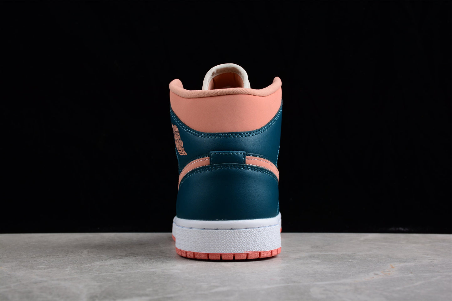 Nike Air Jordan 1 Mid "Dark Teal Green"