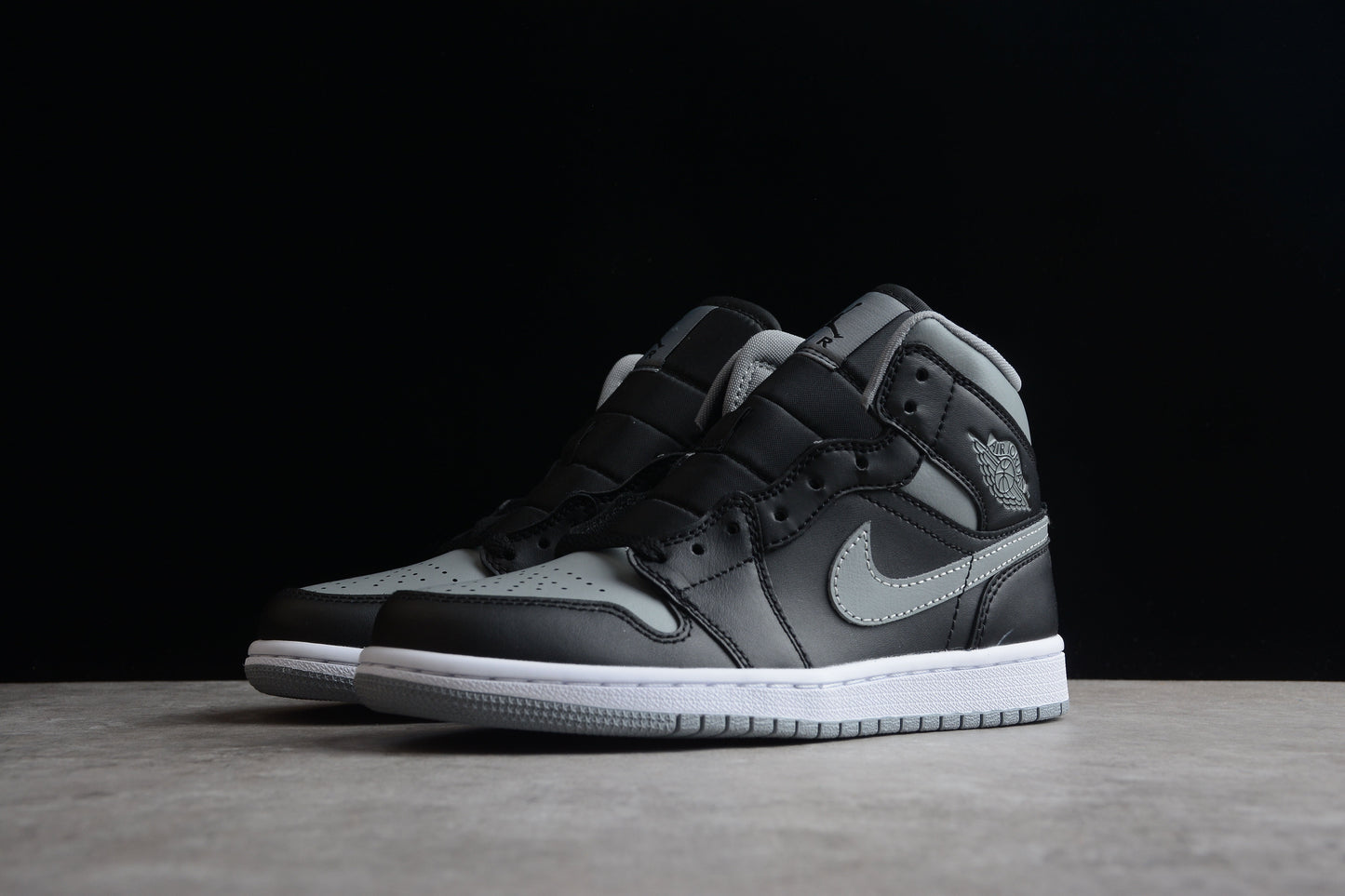 Nike Air Jordan 1 Mid Black/Particle Grey/White