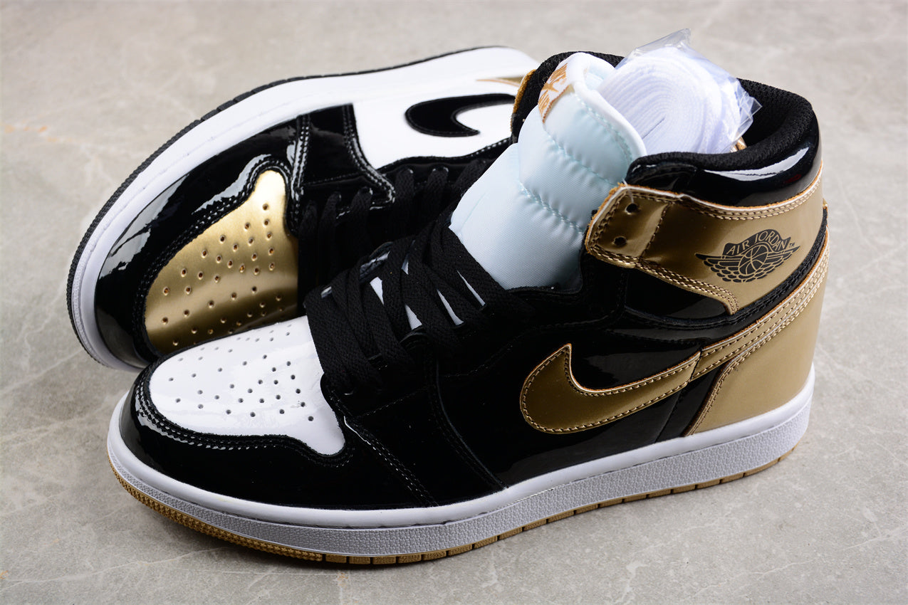 Nike Air Jordan 1 Retro High OG NRG “Gold Top 3”