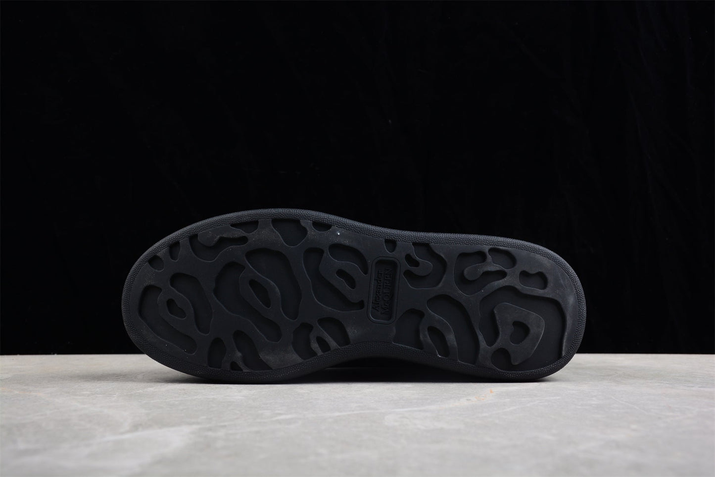 Alexander McQueen Oversized Sneaker in Black/Green